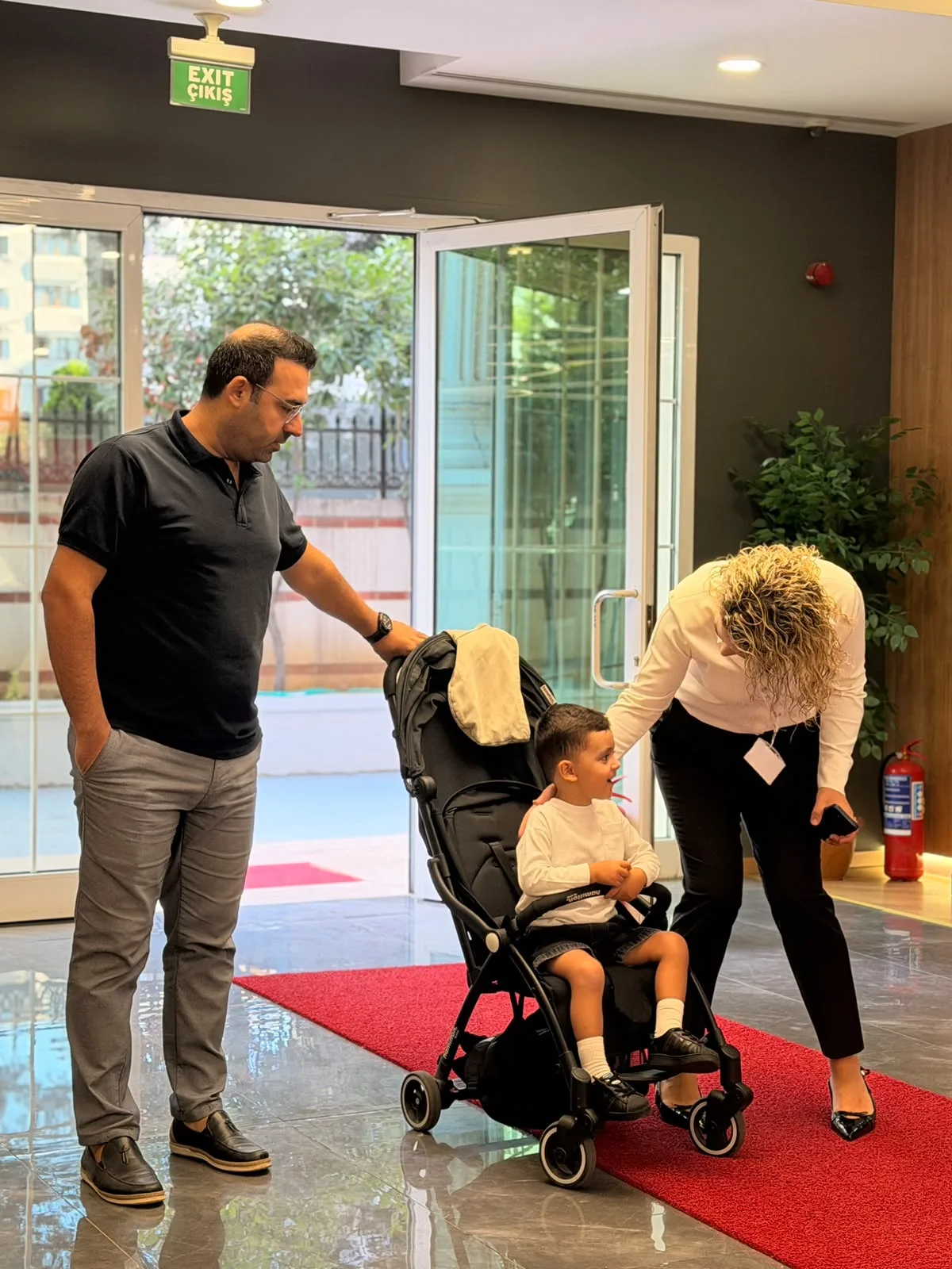 Bugün okulumuzda Anaokulu ve İlkokul velilerimizle bir araya gelmenin mutluluğunu yaşadık. görseli 6