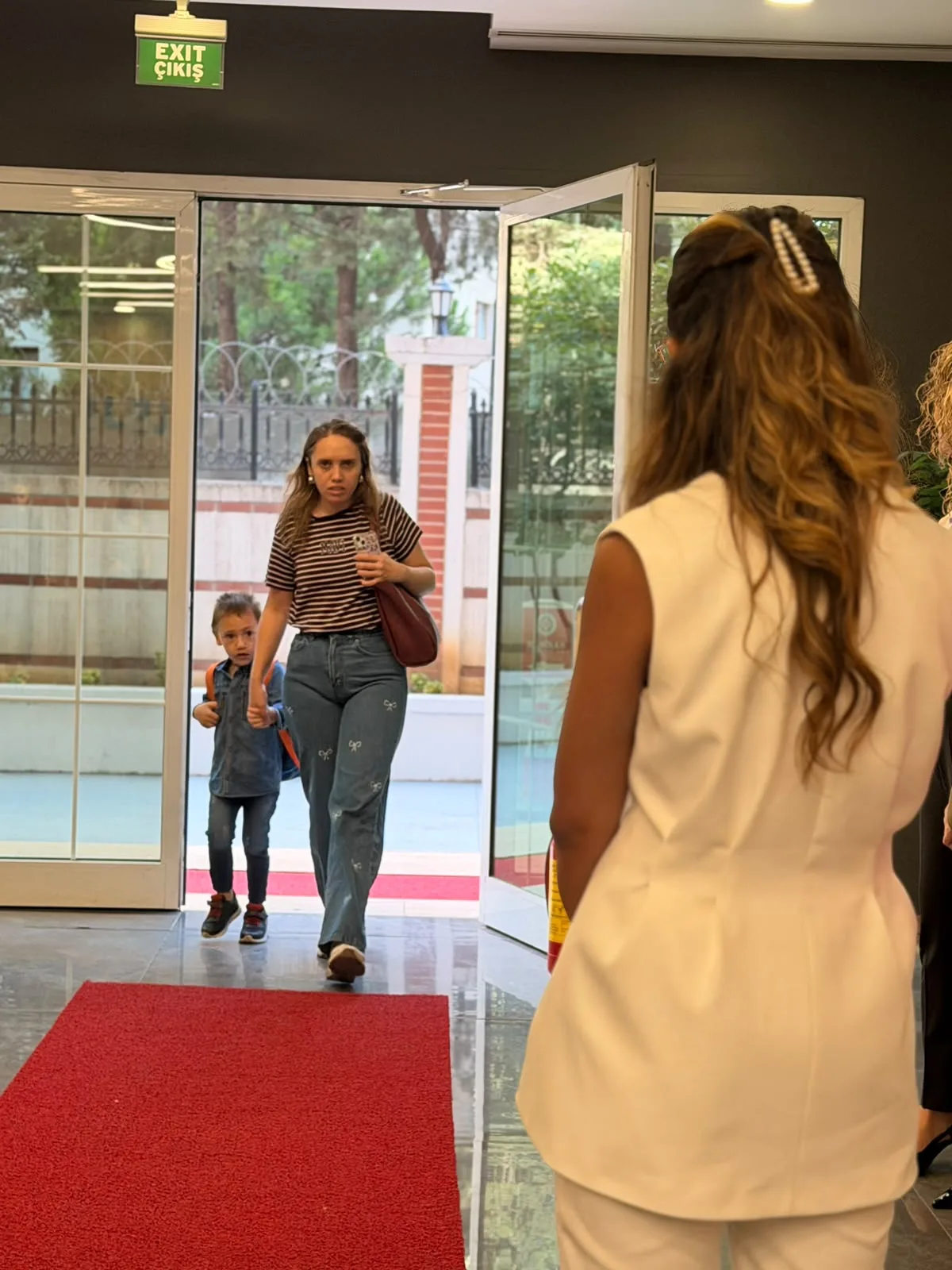 Bugün okulumuzda Anaokulu ve İlkokul velilerimizle bir araya gelmenin mutluluğunu yaşadık. görseli 8