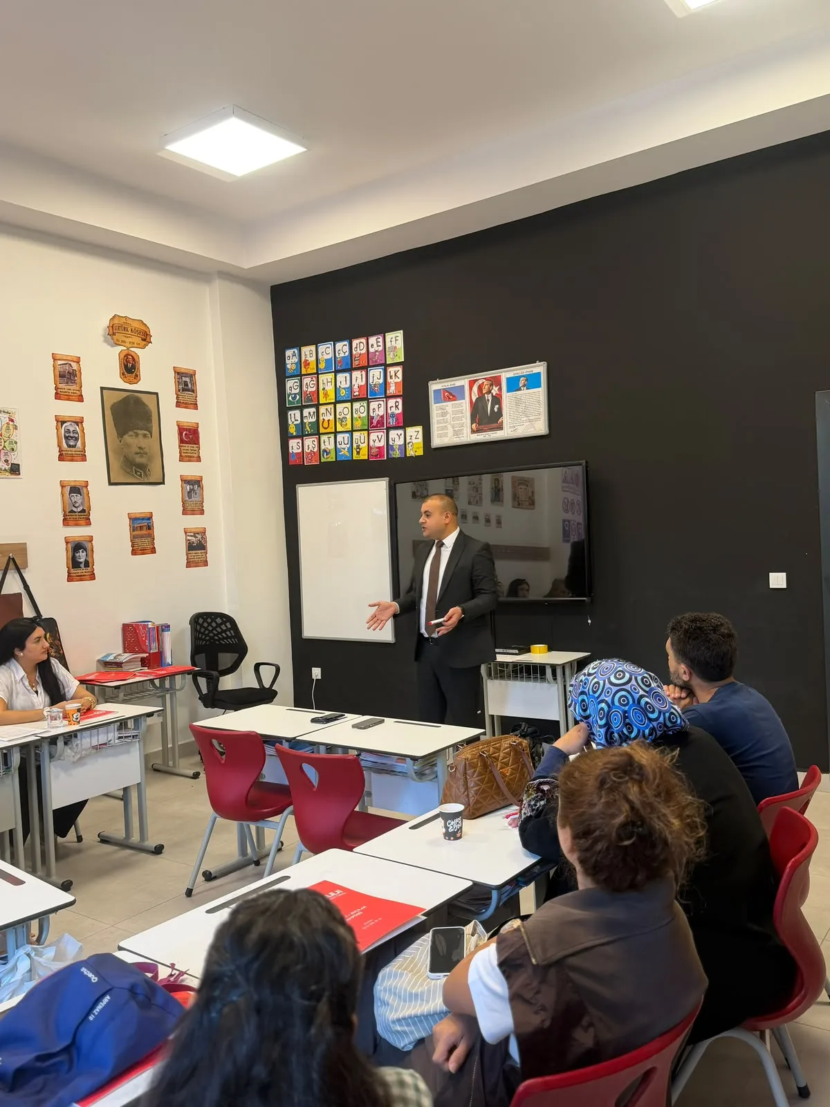 Avcılar BİL Koleji’nde Veli Toplantımızı Gerçekleştirdik görseli 30