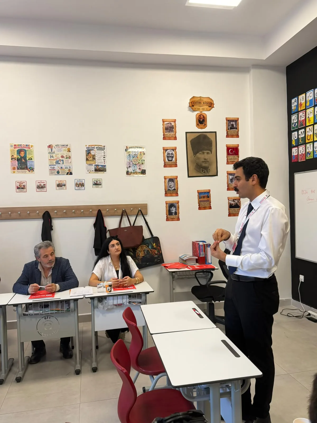 Avcılar BİL Koleji’nde Veli Toplantımızı Gerçekleştirdik görseli 38