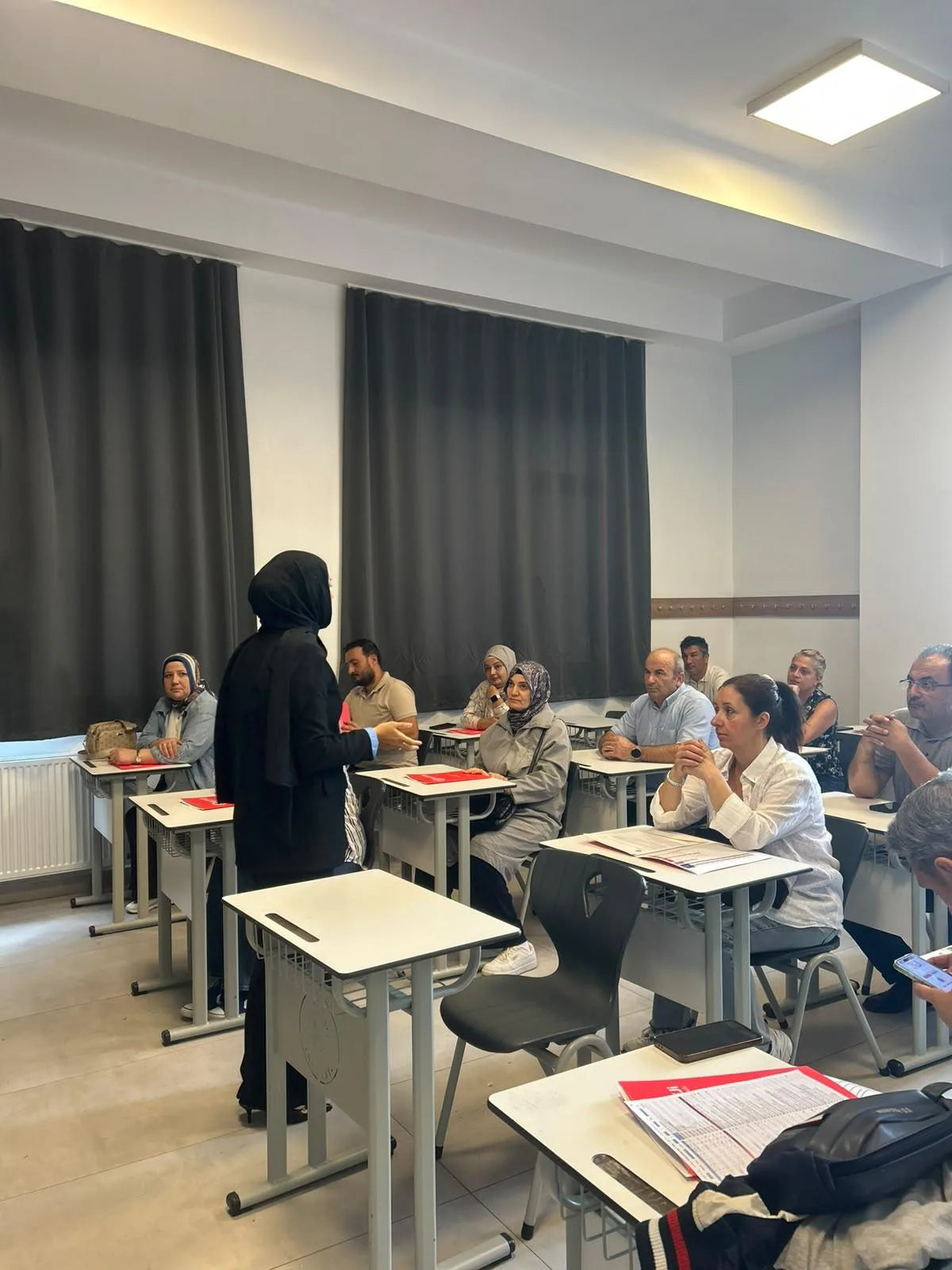 Avcılar BİL Koleji’nde Veli Toplantımızı Gerçekleştirdik görseli 74