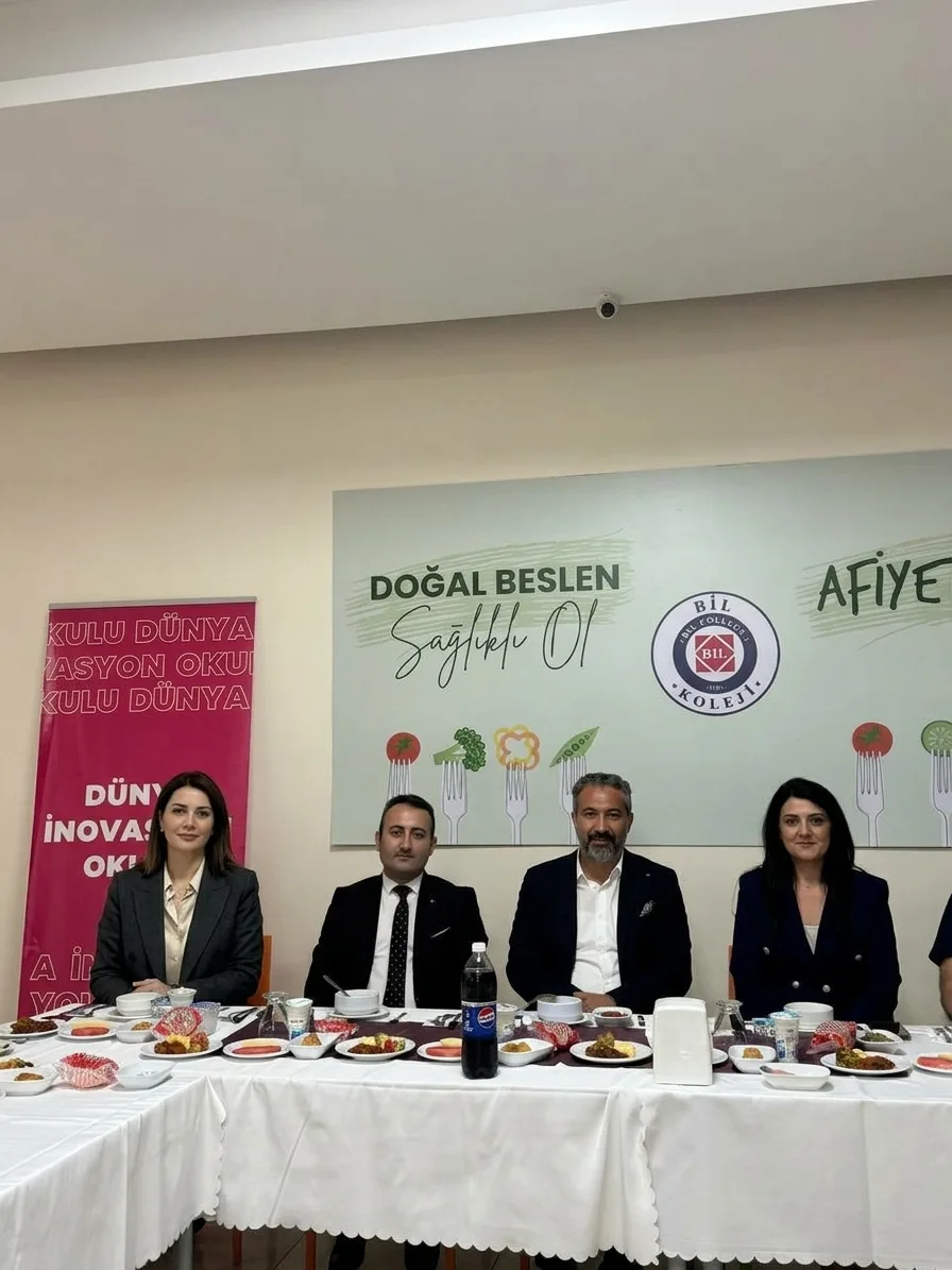KARS ARDAHAN MAARİF DERNEĞİ Başkanı soner Polat ve yönetim Kurulu’nun kampüs müdürümüz HANİFİ ADIGÜZEL'i ziyareti