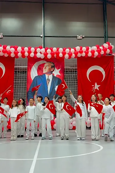 Cumhuriyetimizin 103. Yılı Kutlu Olsun! görseli 3