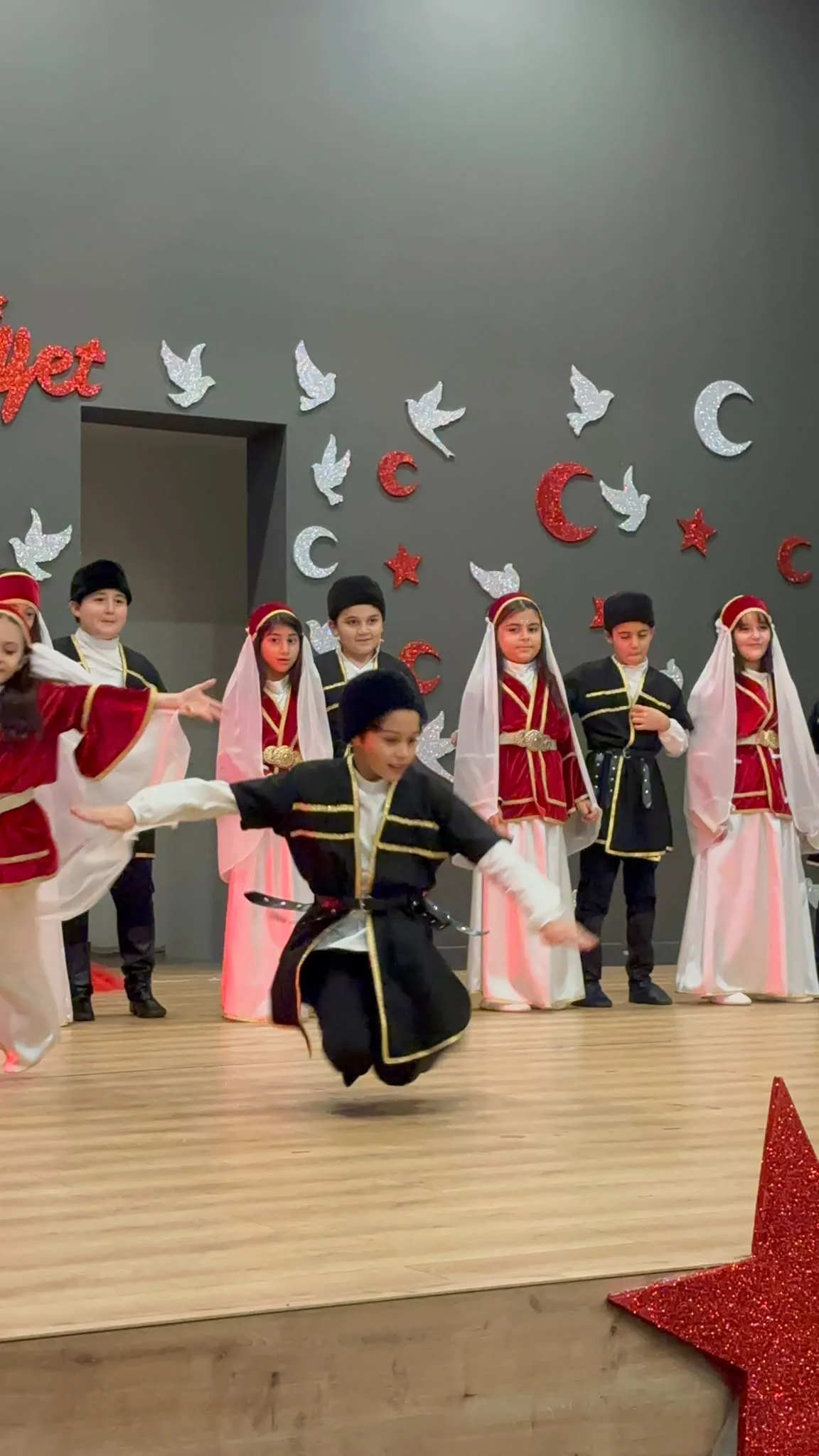 29 EKİM CUMHURİYET BAYRAMIMIZ KUTLU OLSUN!