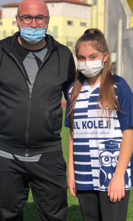 İLÇE GENELİ ORTAOKUL KIZLAR ARASI 100 METRE KOŞUSU İlçe 1.si