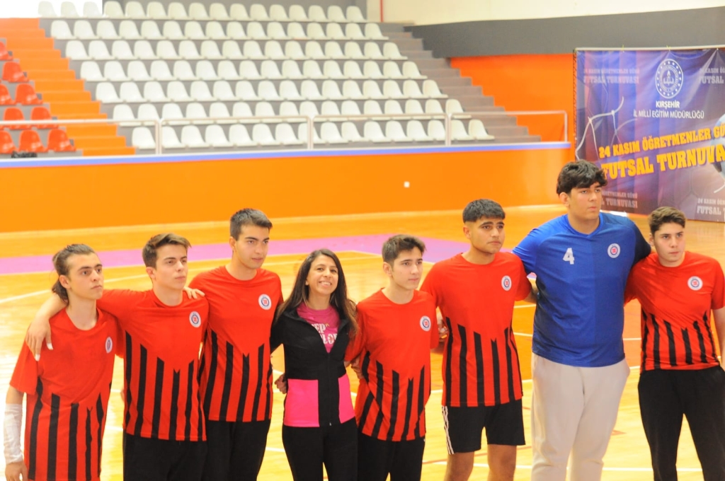 Okul sporları Genç Erkekler, Voleybol Genç A erkekler Erkek takımımız il 4. Olmuştur