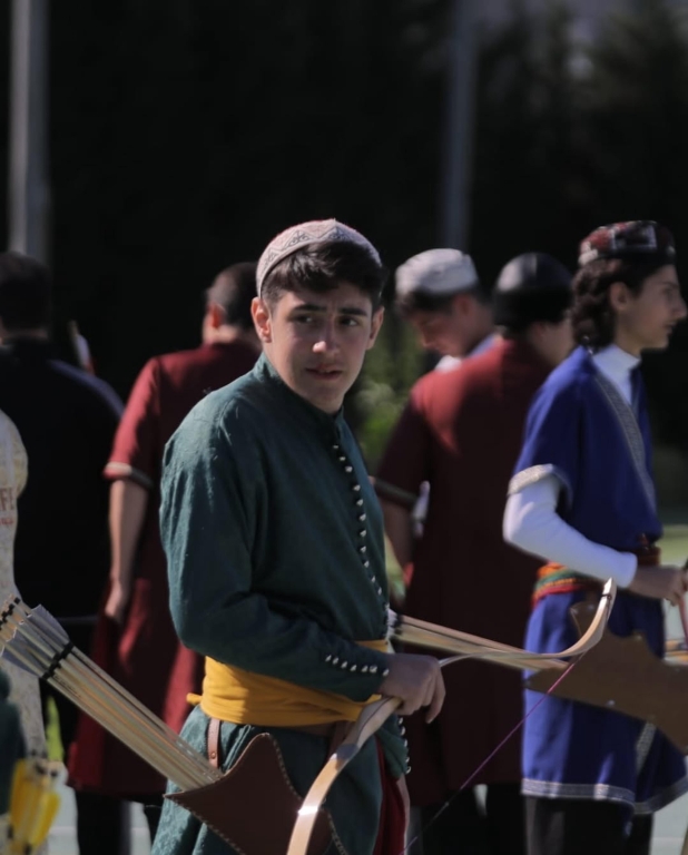 Kağıthane Bil Koleji olarak gururluyuz Türkiye Geleneksel Türk Okçuluk Federasyonu tarafından düzenlenen, 82 okul ve 340 sporcunun katıldığı GSB Okul Sporları İstanbul İl Birinciliği Şampiyonası’nda öğrencimiz Arif Enes Sarıkaya il birincisi olmuştur Başa