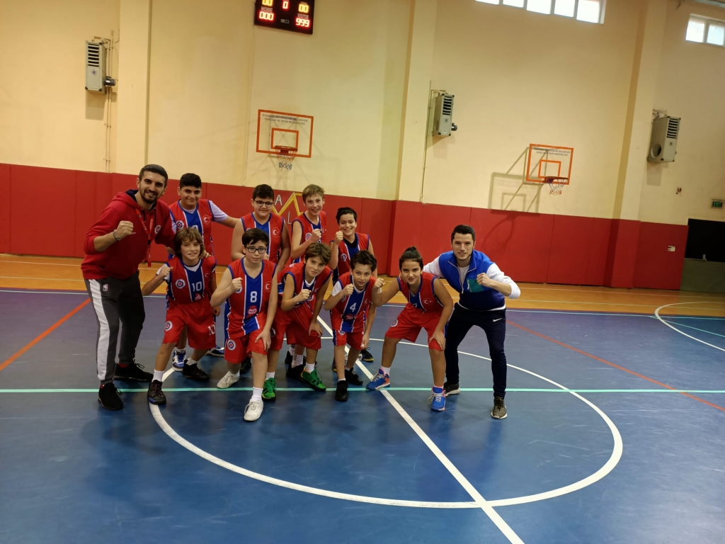 ERKEK BASKETBOL OKUL TAKIMIMIZ görseli 2