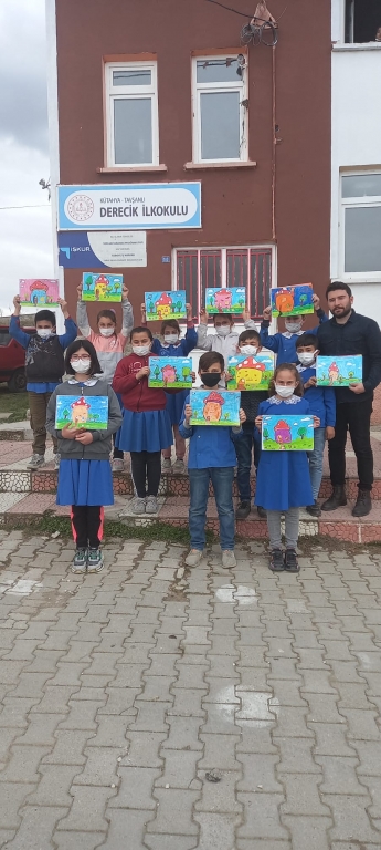 Derecik İlkokulunda Resim Etkinliği görseli 3