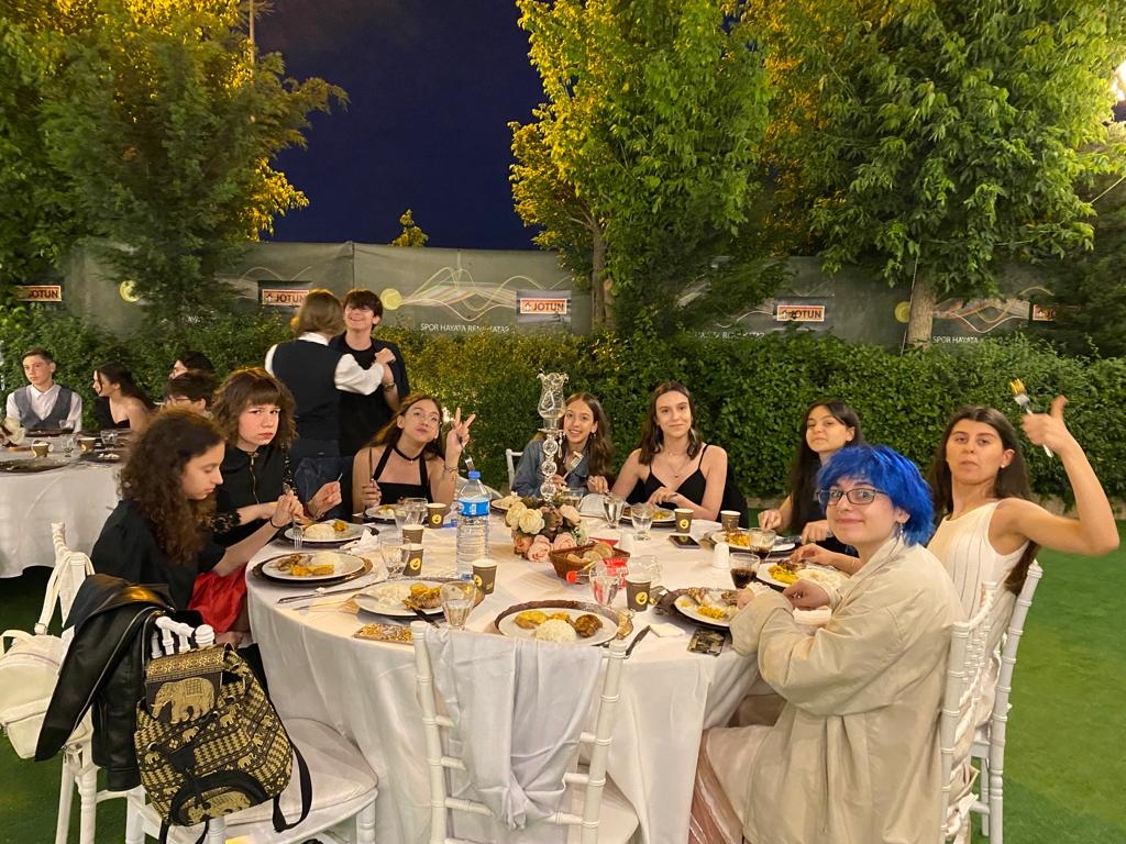 2021-2022 Yılı 8. Sınıflar Mezuniyet görseli 3