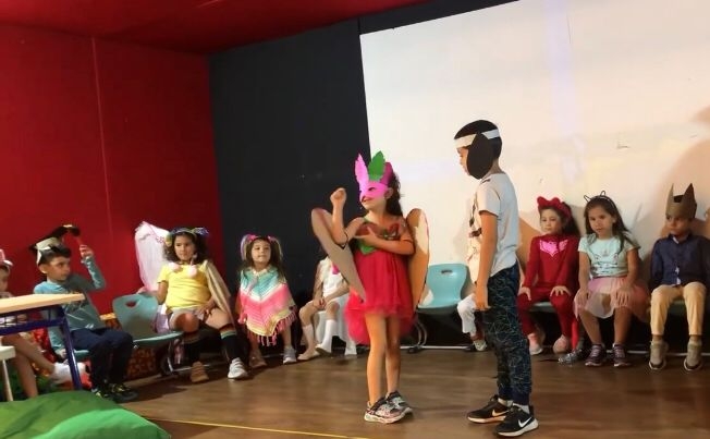 ANASINIFI ÖĞRENCİLERİ TİYATRO GÖSTERİSİ görseli 4