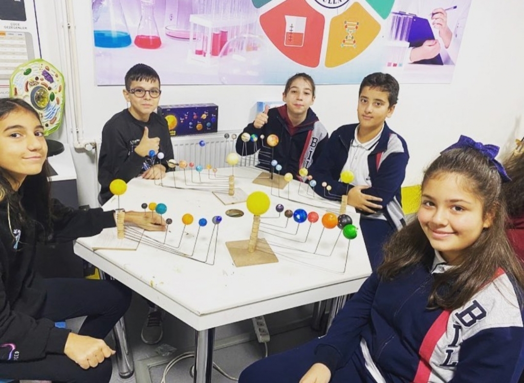 6. sınıf öğrencilerimizle Güneş Sistemi ve Gezegenler görseli 5