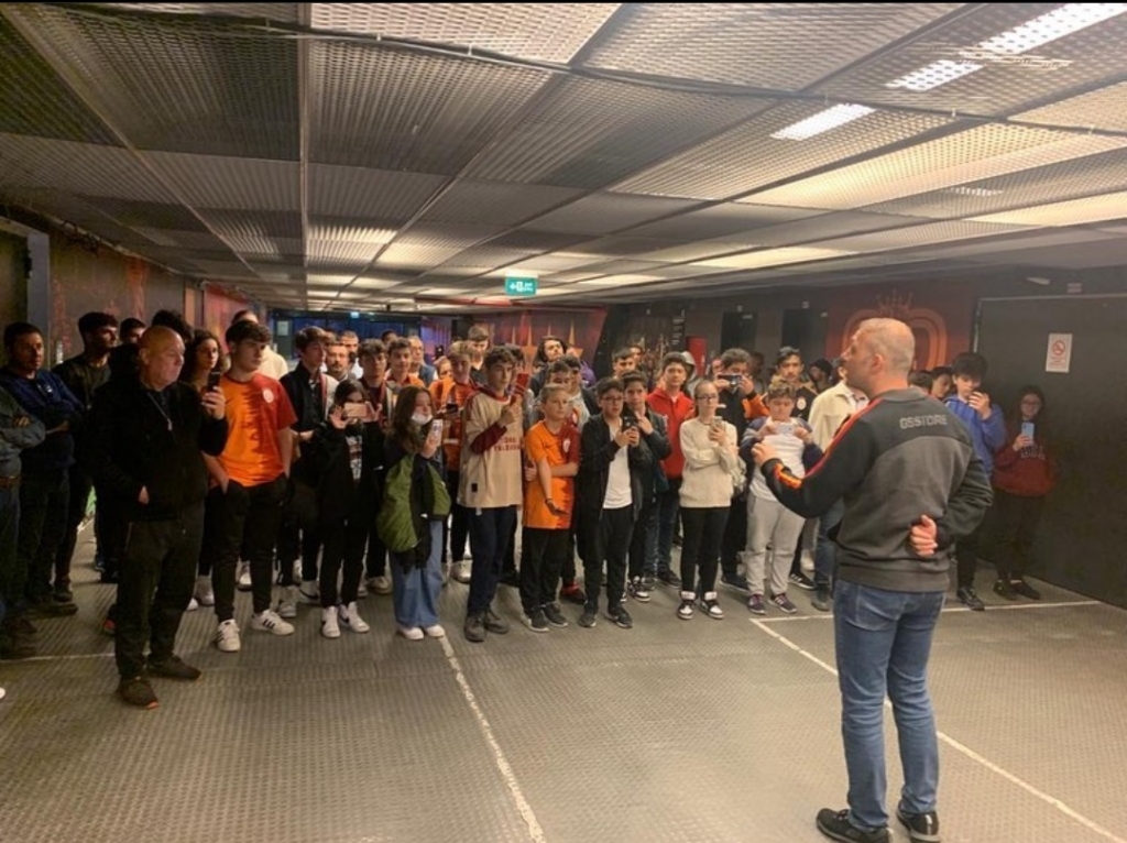 Galatasaray Nef stadyumu ve müzesi ziyareti görseli 5