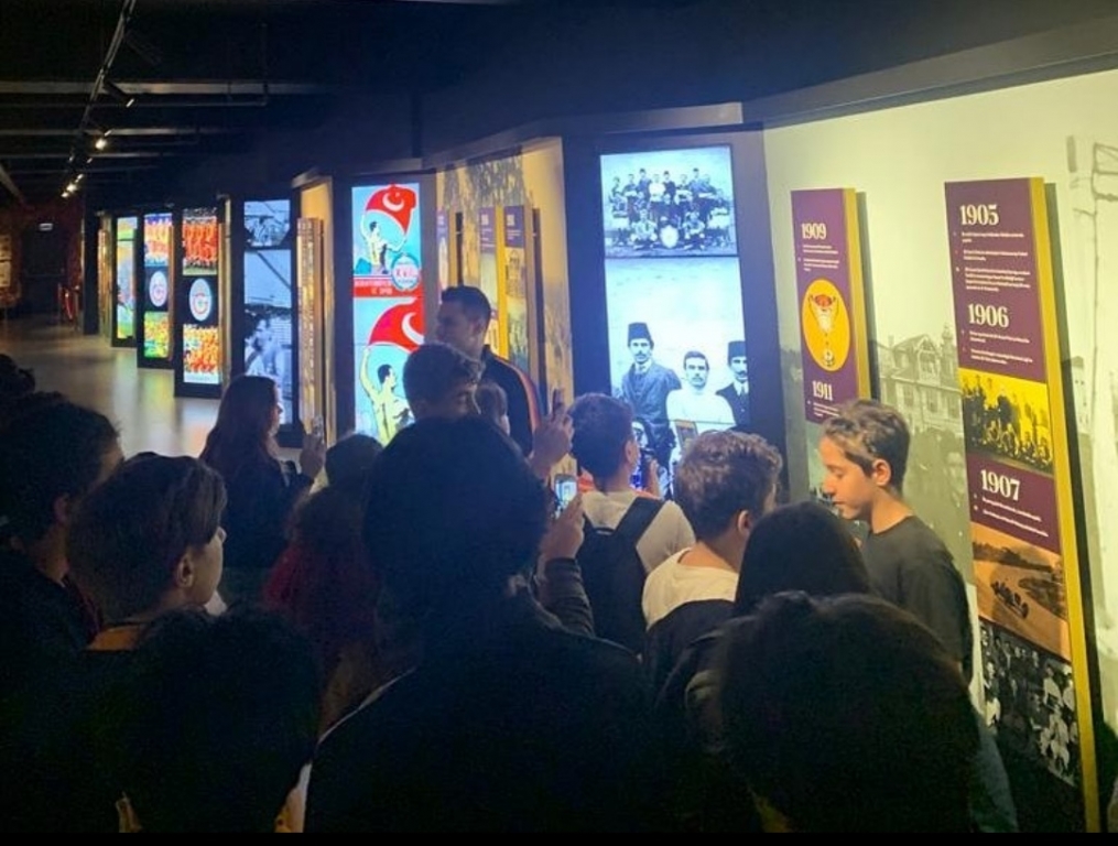 Galatasaray Nef stadyumu ve müzesi ziyareti görseli 7