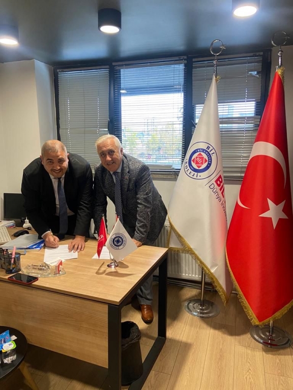 İstanbul Aydın Üniversitesi ile okulumuz Kağıthane BİL Koleji arasında Eğitim Öğretimde İşbirliği Protokolü imzalandı. görseli 2