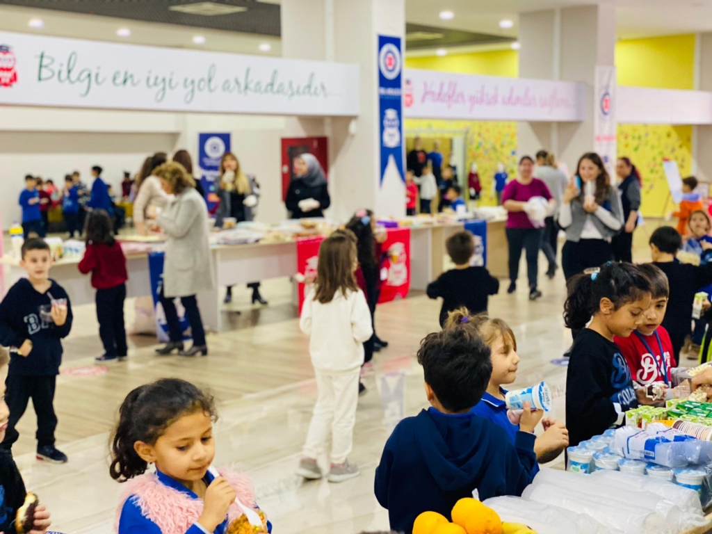 "Engelleri Birlikte Aşalım!" Kermesi görseli 16