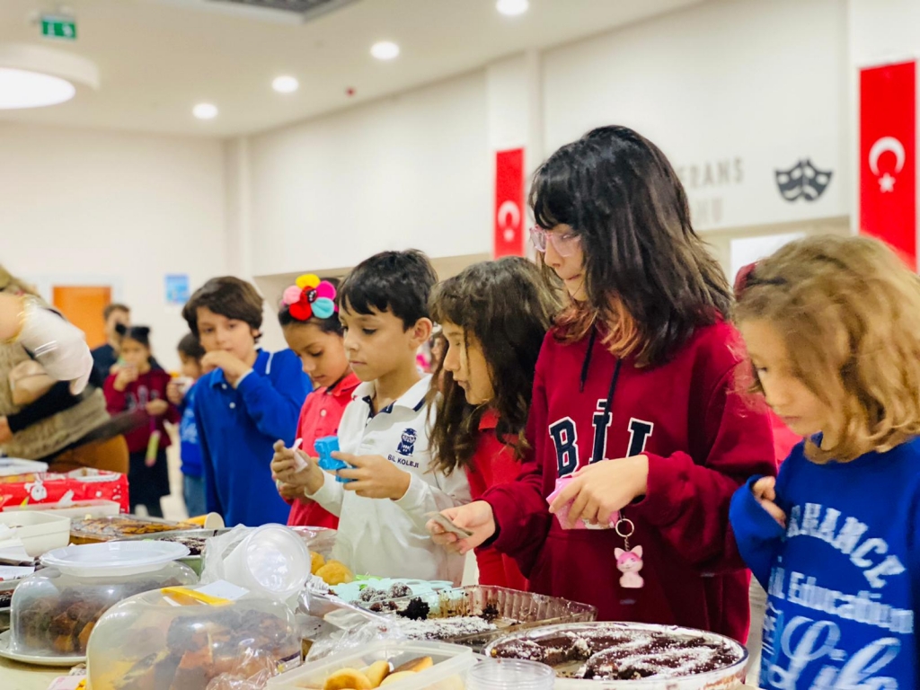 "Engelleri Birlikte Aşalım!" Kermesi görseli 25