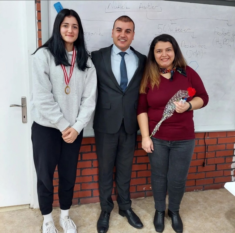 Okulumuzda Öğretmenler Günü görseli 3