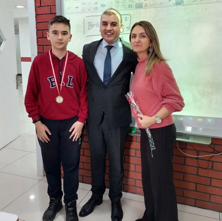 Okulumuzda Öğretmenler Günü görseli 7