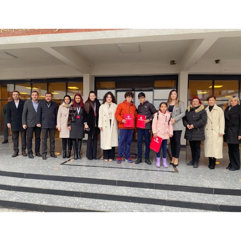 BİL'de Başarı Bir Kültürdür