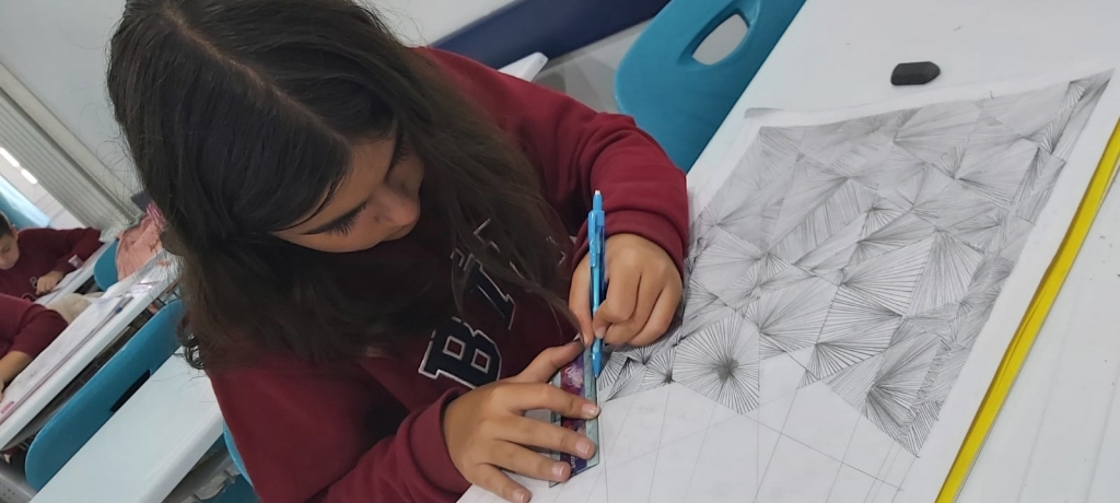 6. sınıf Resim Dersi Tasarım Çalışmaları görseli 12