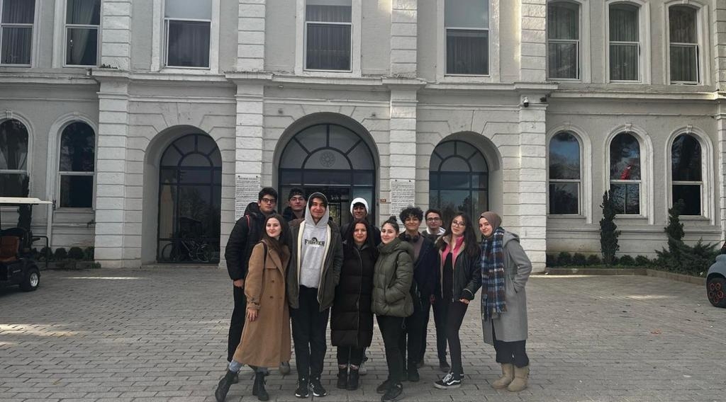 12. Sınıf Öğrencilerimizin Mesleki Rehberlik Çalışmaları- Yıldız Teknik Üniversitesi Gezisi