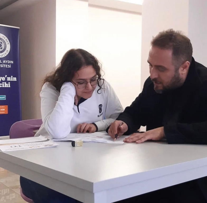 BİRE BİR VE GRUP ETÜTLERİMİZ