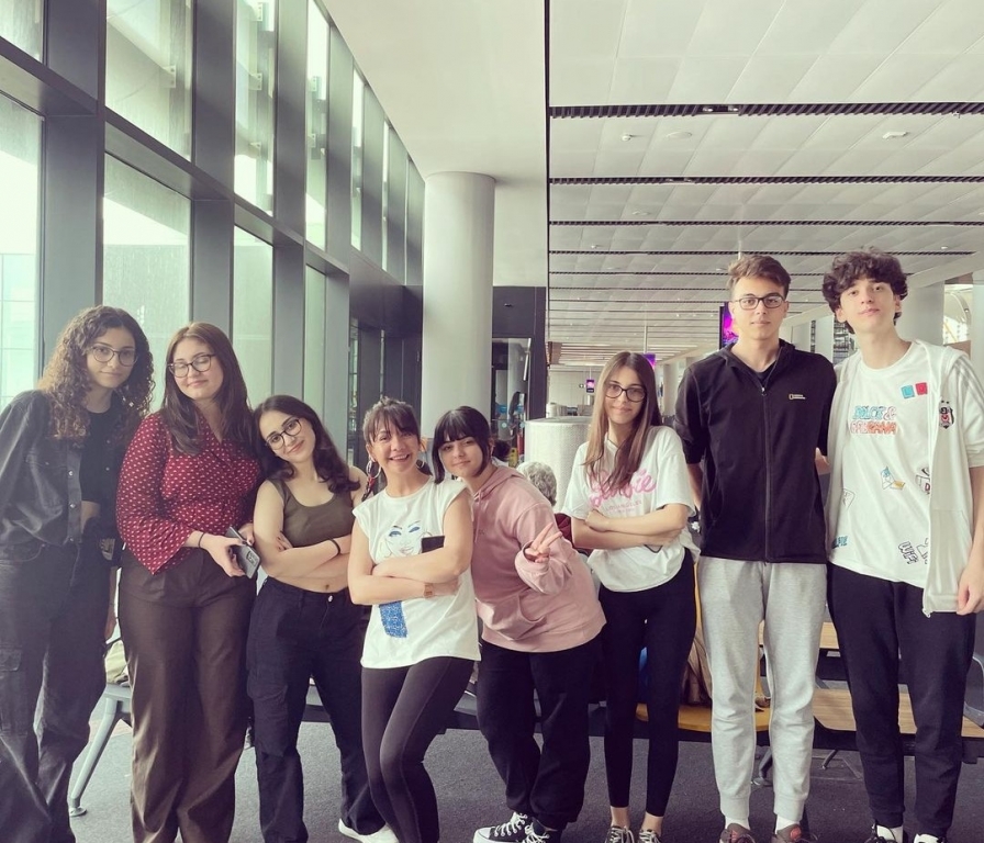 ERASMUS+ ÖĞRENCİLERİMİZ İTALYA NAPOLİ'DE görseli 2