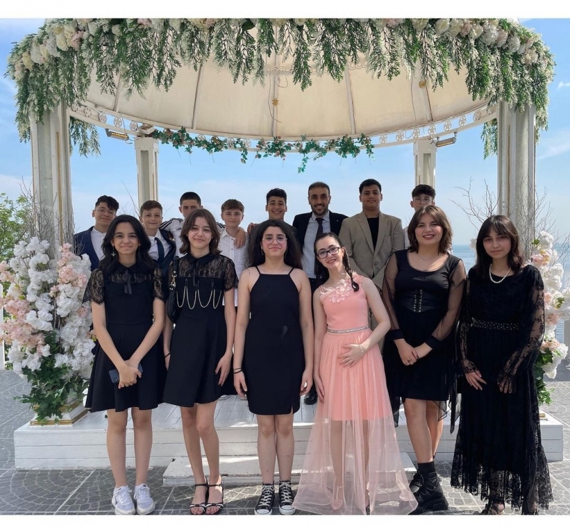 8. Sınıflarımızın Mezuniyet Balosu görseli 4