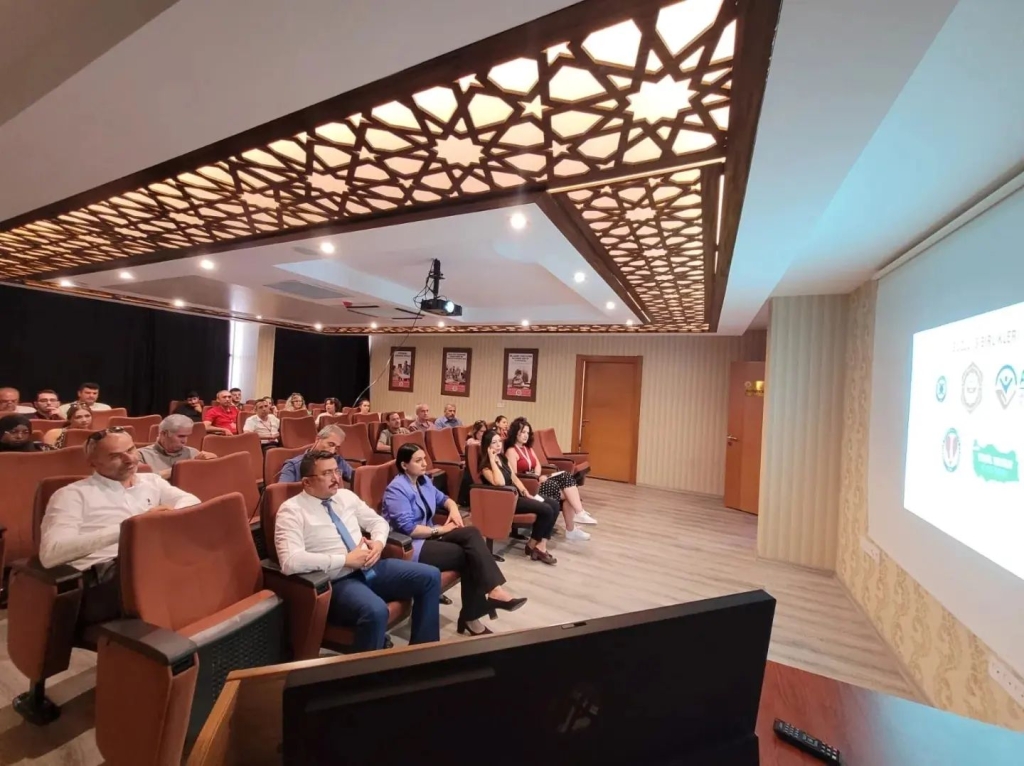 24-25 Ağustos Online Hizmet İçi Eğitim Kırşehir Kampüsümüzden Takip Ediliyor görseli 2