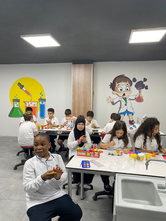 5. SINIF FEN BİLGİSİ DÜNYA,GÜNEŞ, AY ETKİNLİĞİ görseli 2