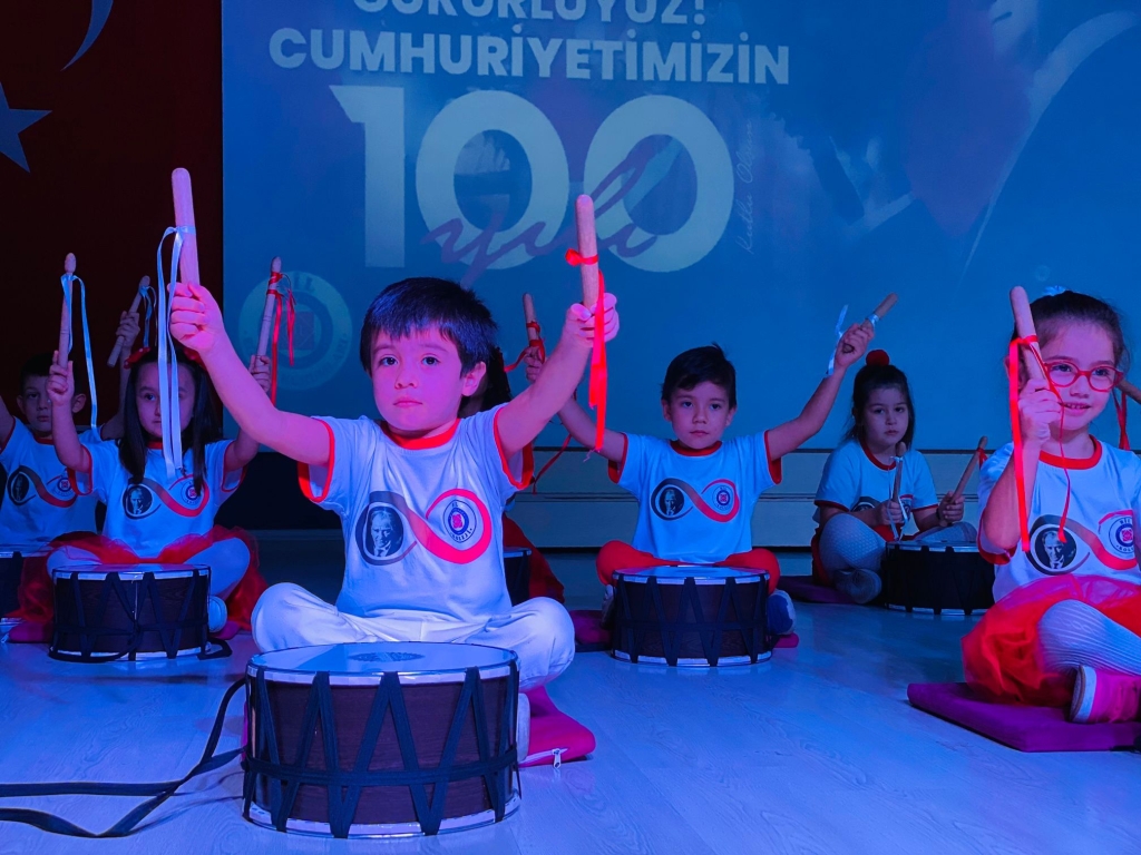 Cumhuriyetimizin 100. Yılı Aydın Bil Kolejinde Görkemli Bir Şekilde Kutlandı. görseli 10