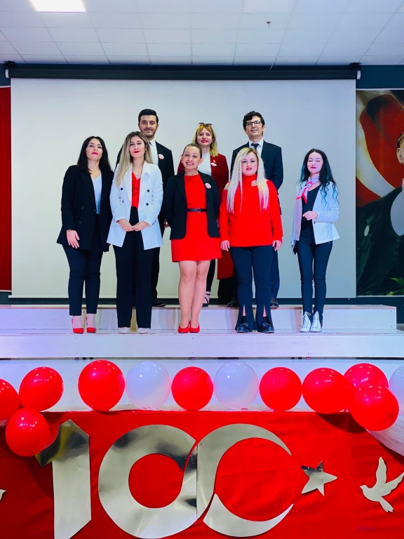 Cumhuriyetimizin 100. Yılı Aydın Bil Kolejinde Görkemli Bir Şekilde Kutlandı. görseli 40