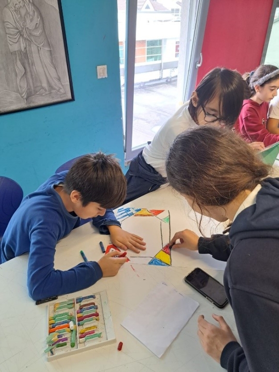 EXPLORING OUR CULTURAL TAPESTRY: A COLLABORATIVE ETWINNING JOURNEY (KÜLTÜREL DOKULARIMIZI KEŞFETMEK: İŞBİRLİKÇİ ETWINNING YOLCULUĞU) görseli 3