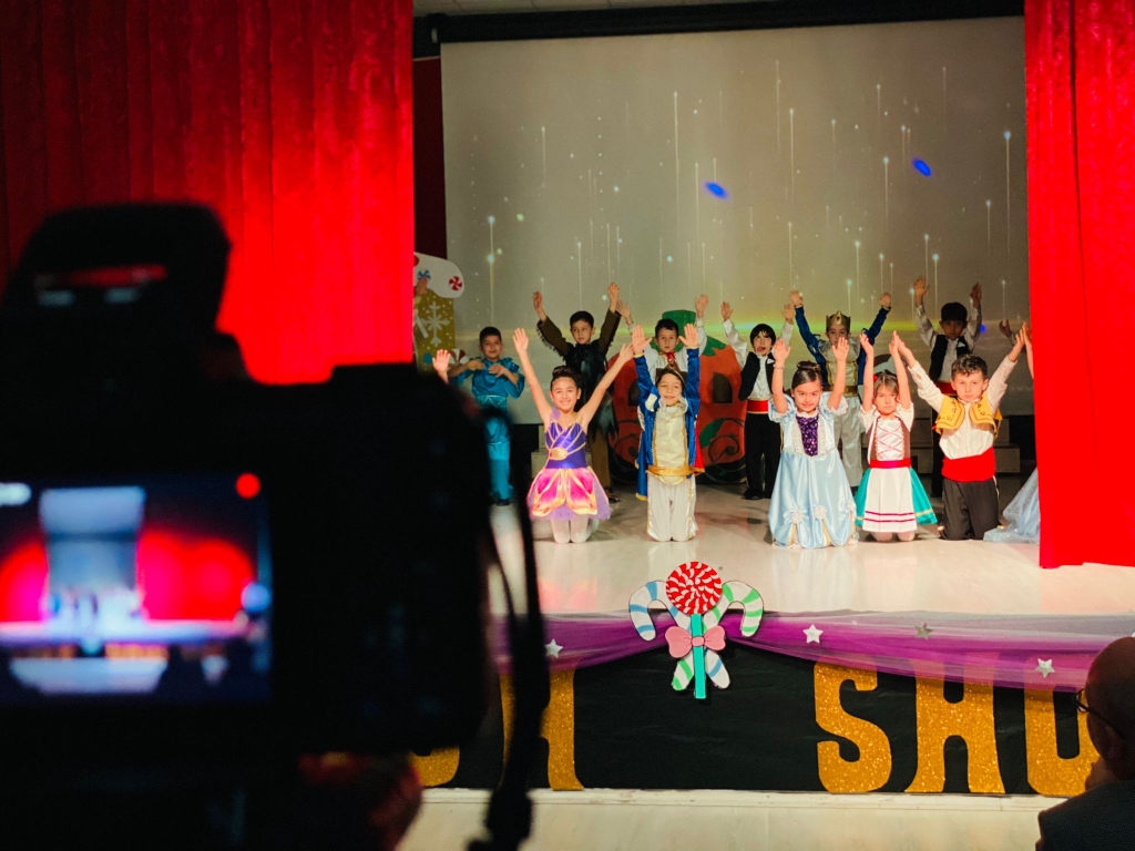 Aydın Bil Koleji'nde English Show Zamanı! görseli 36