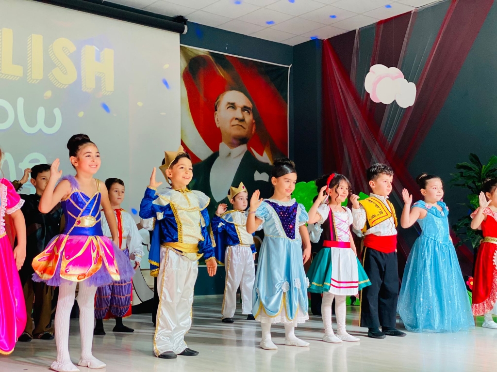 Aydın Bil Koleji'nde English Show Zamanı! görseli 37