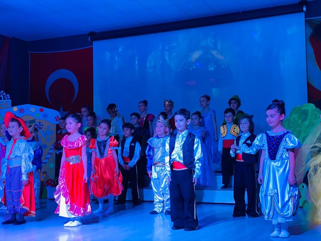 Aydın Bil Koleji'nde English Show Zamanı! görseli 57