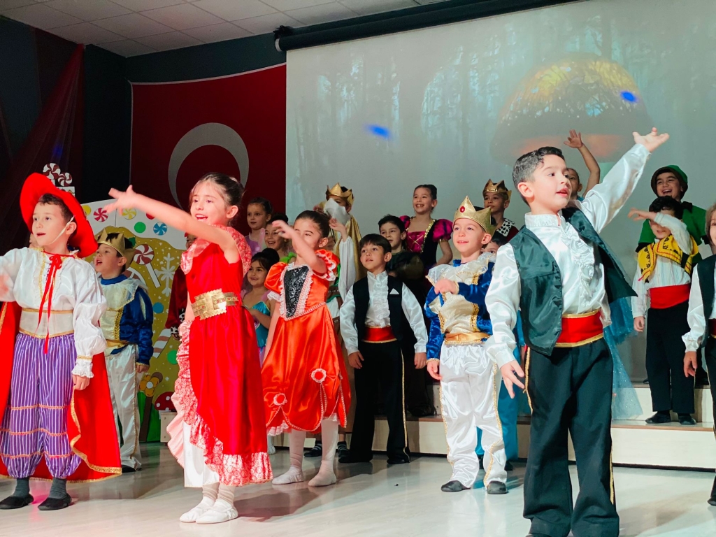 Aydın Bil Koleji'nde English Show Zamanı! görseli 60