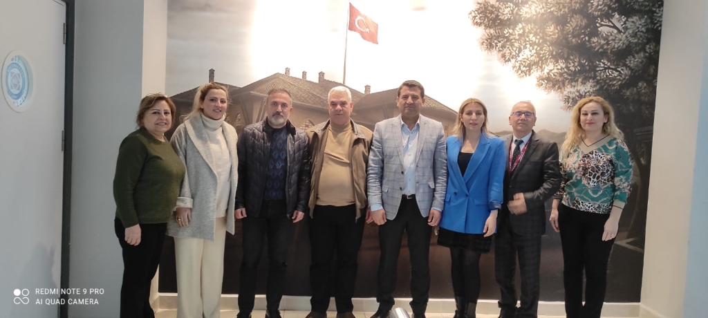 Adana Milletvekilimiz sayın Tamer DAĞLI okulumuzu ziyarette bulunmuştur. görseli 2
