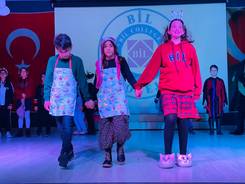 Bil Çocuk Tiyatrosu "Seni Yaramaz Virüs" görseli 25
