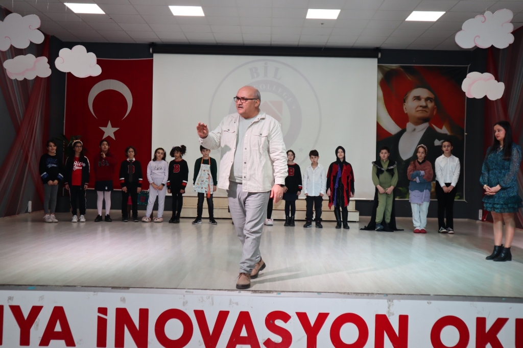 Bil Çocuk Tiyatrosu "Seni Yaramaz Virüs" görseli 27