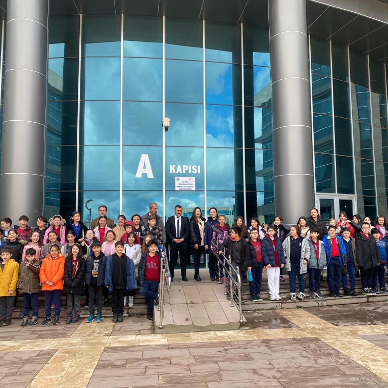 Kırşehir Ahi Evran Üniversitesi' nde düzenlenen "Dünya Matematik Günü" sergisine katıldık