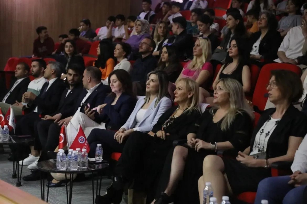 BİL TALKS FİNAL görseli 2