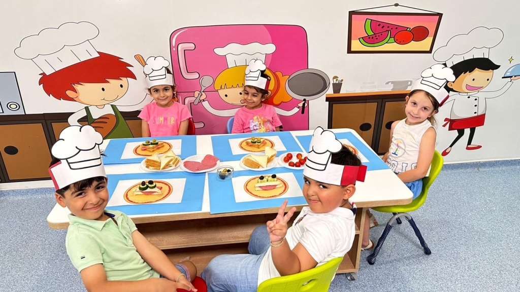 YAZ OKULU MUTFAK ETKİNLİĞİ
