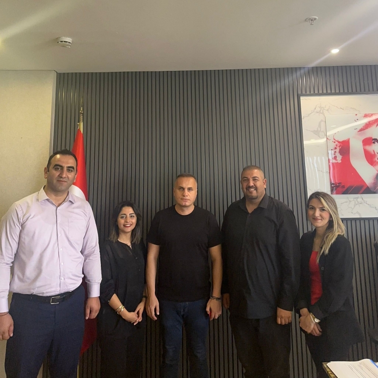 Genel Müdrümüz Sn. Caner KAYA , Kampüs Müdürümüz Sn. Ertan ÜNLÜ ve Eğitim Müdürümüz Sn. Dilara ORTAÇ Esenyurt İlçe Emniyet Müdürü Sn. Aykut KORKMAZ' ı makamında ziyaret etti.