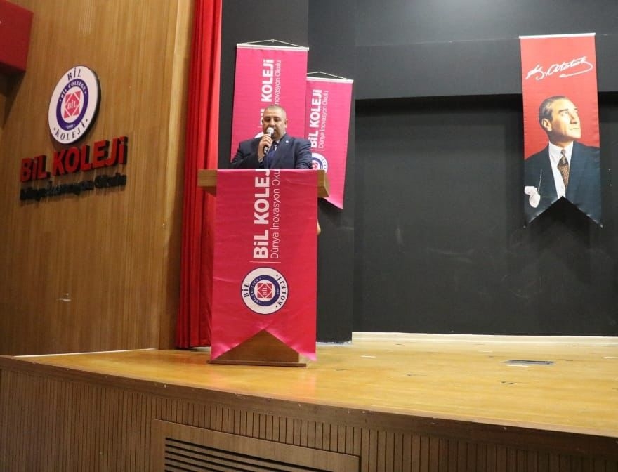 BİZ BÜYÜK BİR AİLEYİZ... Avcılar BİL Kolejinin Mezuniyet Törenine ev sahipliği yaptık. Katılım gösteren öğrenci ve velilerimize teşekkür ederiz.