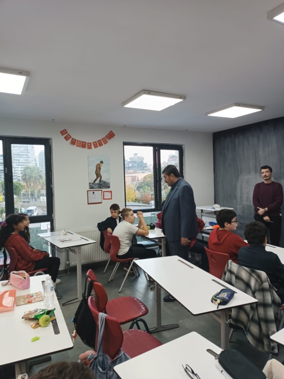 KAĞITHANE İLÇE MİLLİ EĞİTİM MÜDÜRÜMÜZ SN. MUSTAFA HOŞYİĞİT, OKULUMUZA ZİYARETTE BULUNDU. KENDİLERİNE TEŞEKKÜR EDERİZ. görseli 3