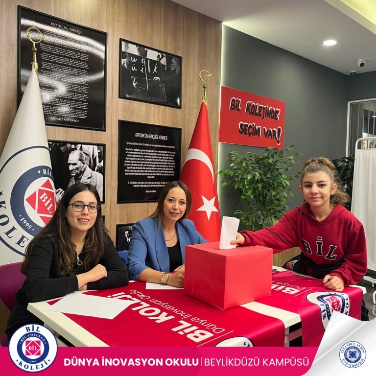 BİL ‘de Seçim Heyecanı✨ Ortaokul kadememizde heyecan dolu okul başkanlığı seçimleri tamamlandı. Cumhuriyetin temeli olan “Demokrasi” kavramını benimseyen öğrencilerimiz sorumluluklarını yerine getirerek sandığa gelip oylarını kullandılar. görseli 6