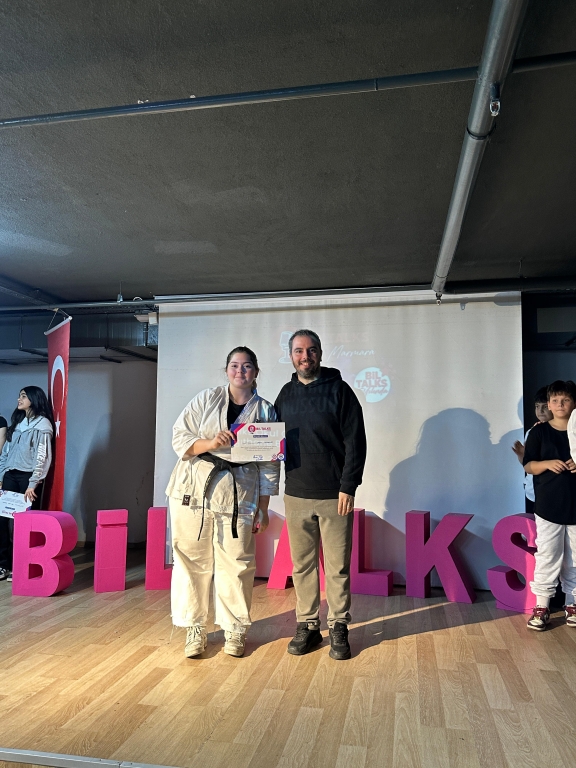 BİL TALKS PROGRAMI İLE BAŞARI HİKAYELERİ SAHNEDEYDİ! görseli 5