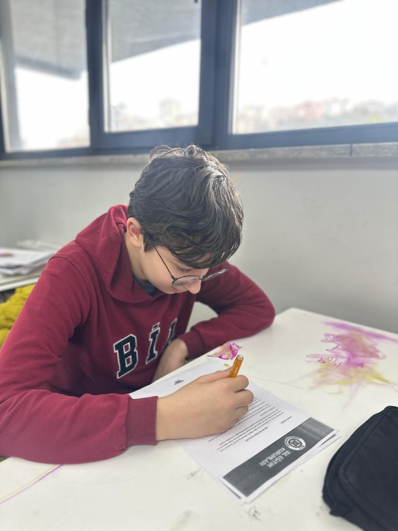 8. SINIF ÖĞRENCİLERİMİZ İLE "SEÇİM YOLCULUĞUM" ETKİNLİĞİ YAPILDI. görseli 3